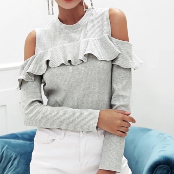 Cold shoulder top - Picture 3 of 8